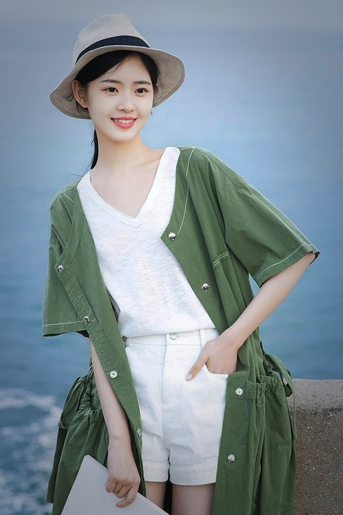 布莱梅主场大捷，德甲争冠气势如虹，不莱梅主帅