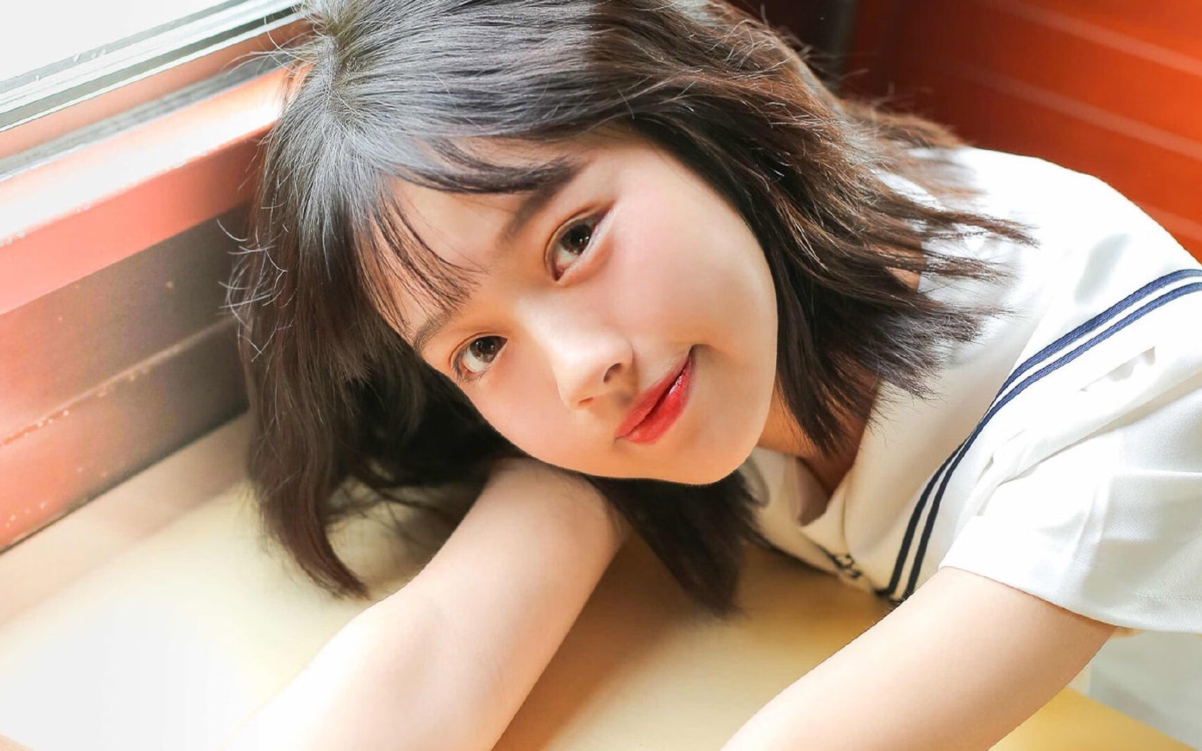 爱游戏官方-罗斯·范奥特尔戴克蝶泳冲刺抢眼