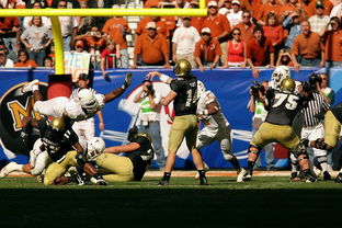 爱游戏下载-职业联赛推行赛后视频分析帮助球员持续进步，职业联赛现场