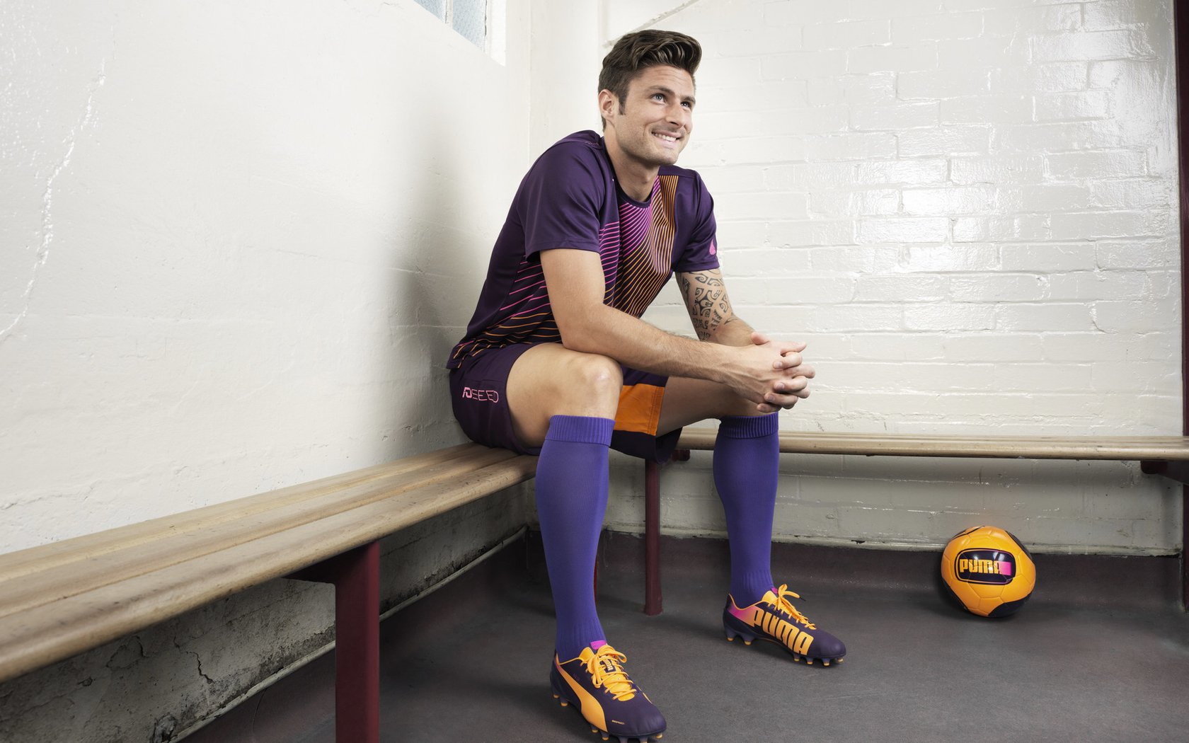 青少年“体育+科技”融合创新成果在全国青训展览中亮相，推动行业升级